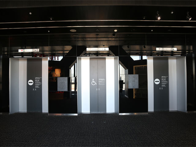MAIN DECK ชั้น 2F - ลิฟต์